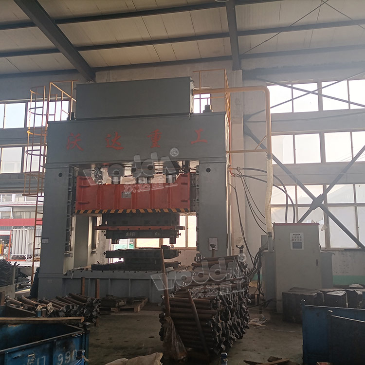 1000噸框架式汽車(chē)配件拉伸液壓機(jī)